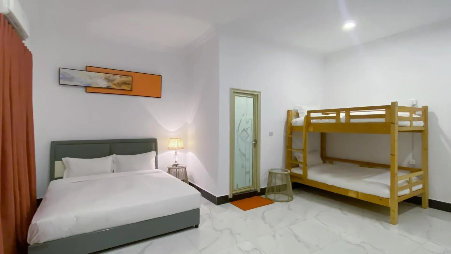 Easy Backpackers Paradise Sihanoukville 0*,  Cambodia