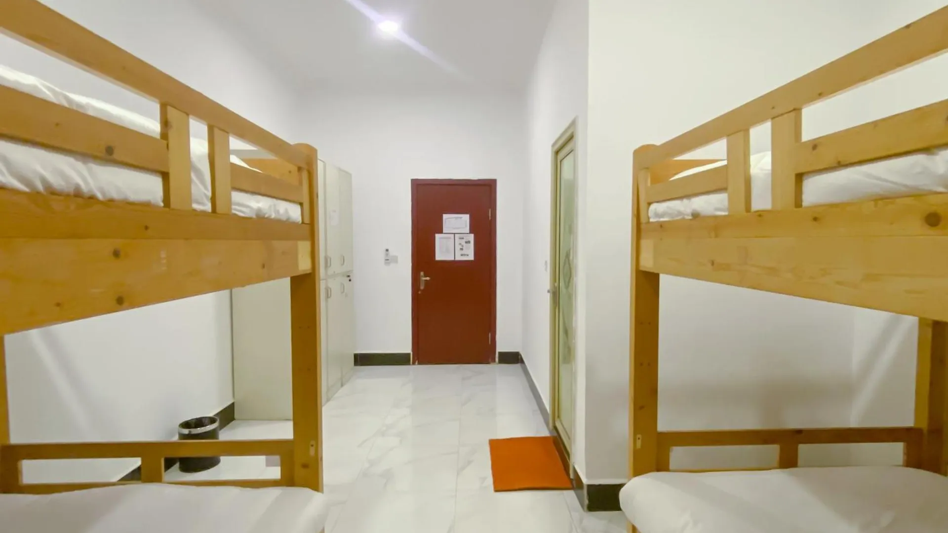 Hostel Easy Backpackers Paradise Sihanoukville